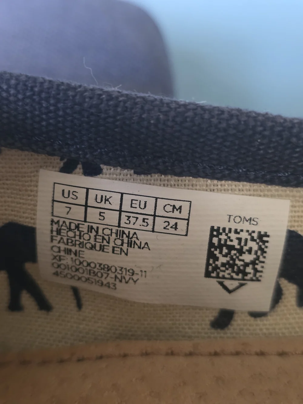 TOMS Classic Navy Canvas Slip‑On Shoes Women’s 7 Elephant Print Lining